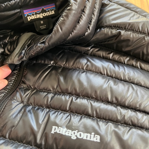 Patagonia Ultralight Down Vest Size Medium - Picture 2 of 5